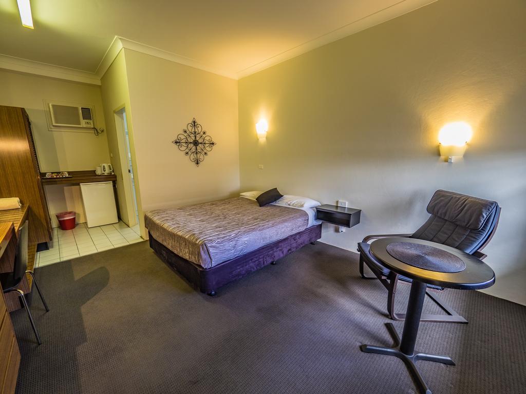 Casino Motor Inn Экстерьер фото