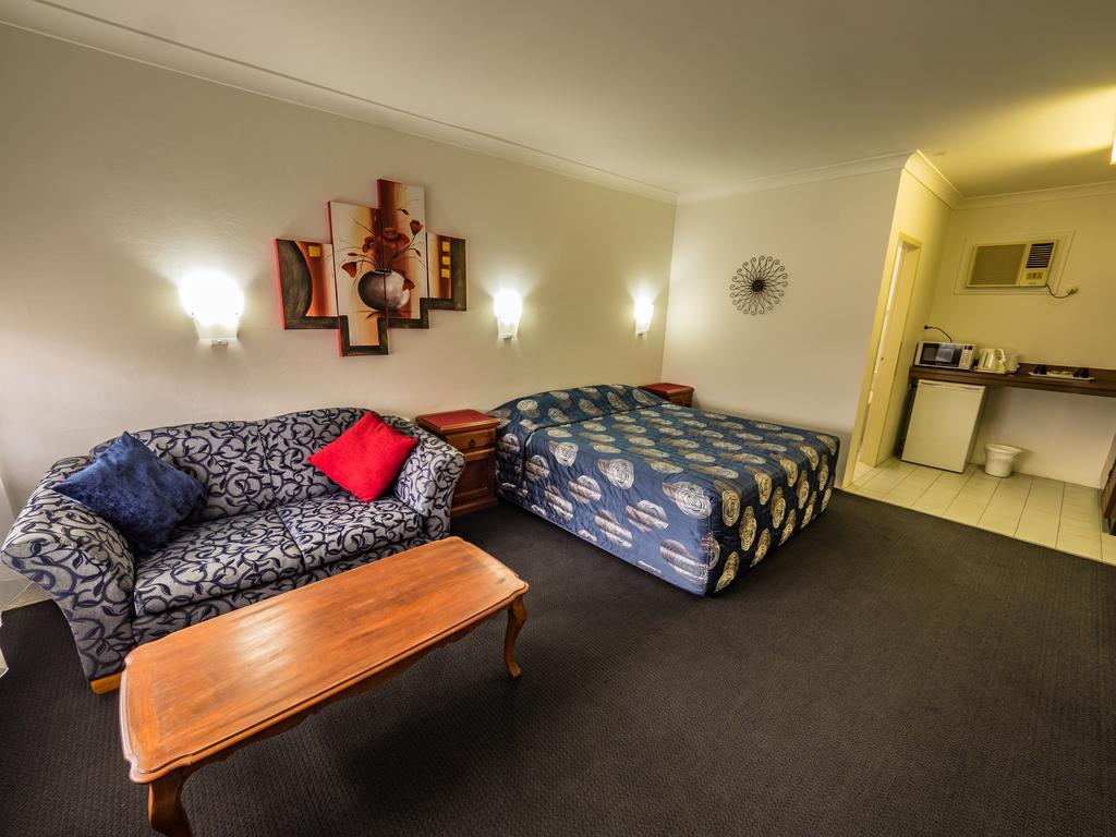 Casino Motor Inn Экстерьер фото